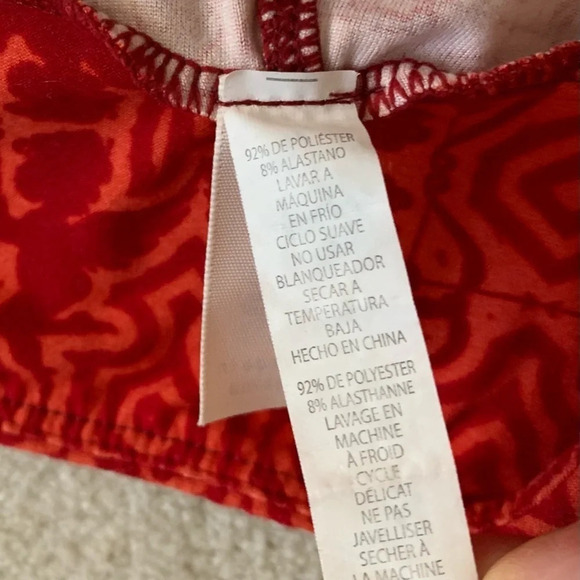 Like NEW LuLaRoe red pattern prints leggings, OS - Picture 3 of 12